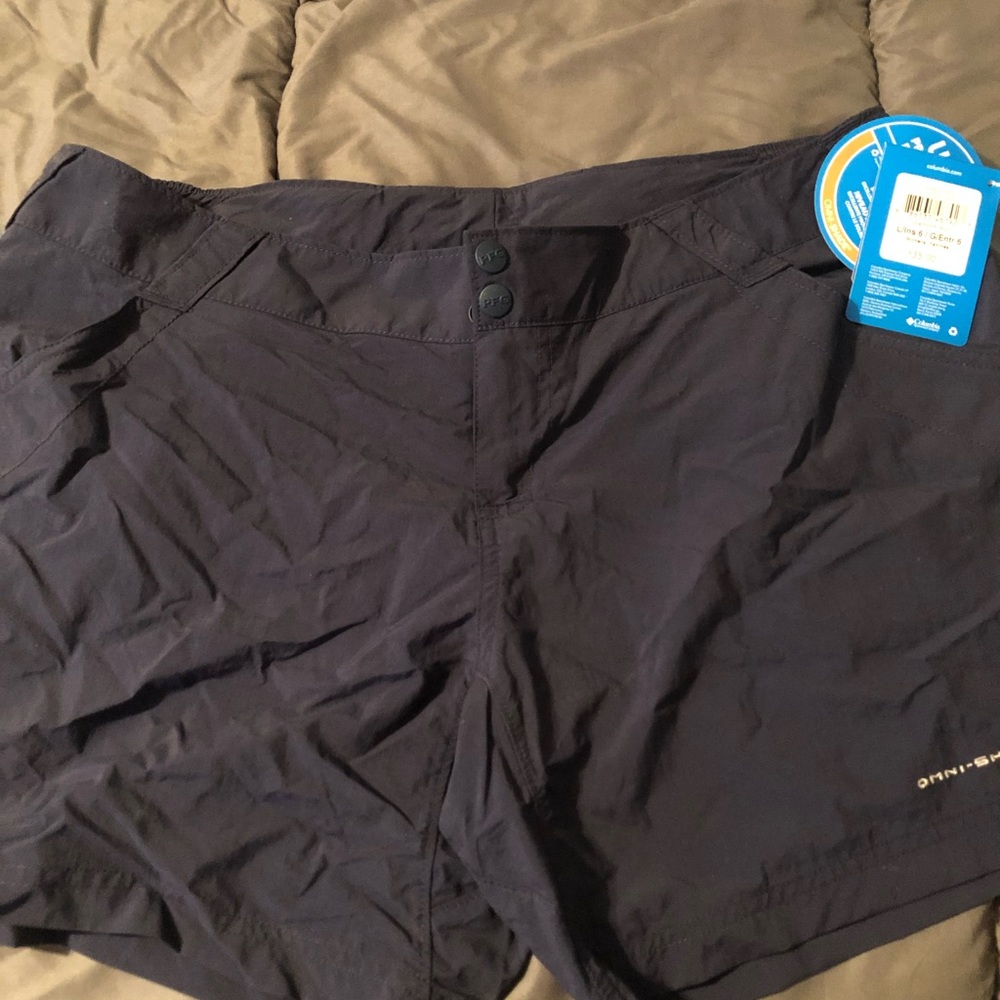 BRAND NEW!!! Women’s Columbia dri-fit shorts